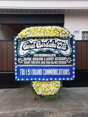 Papan Bunga Duka di Karimun Jawa